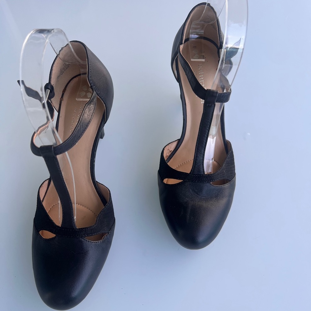 Womens naturalizer Megan Platform T-Strap Heels Black Leather - Picture 2 of 12